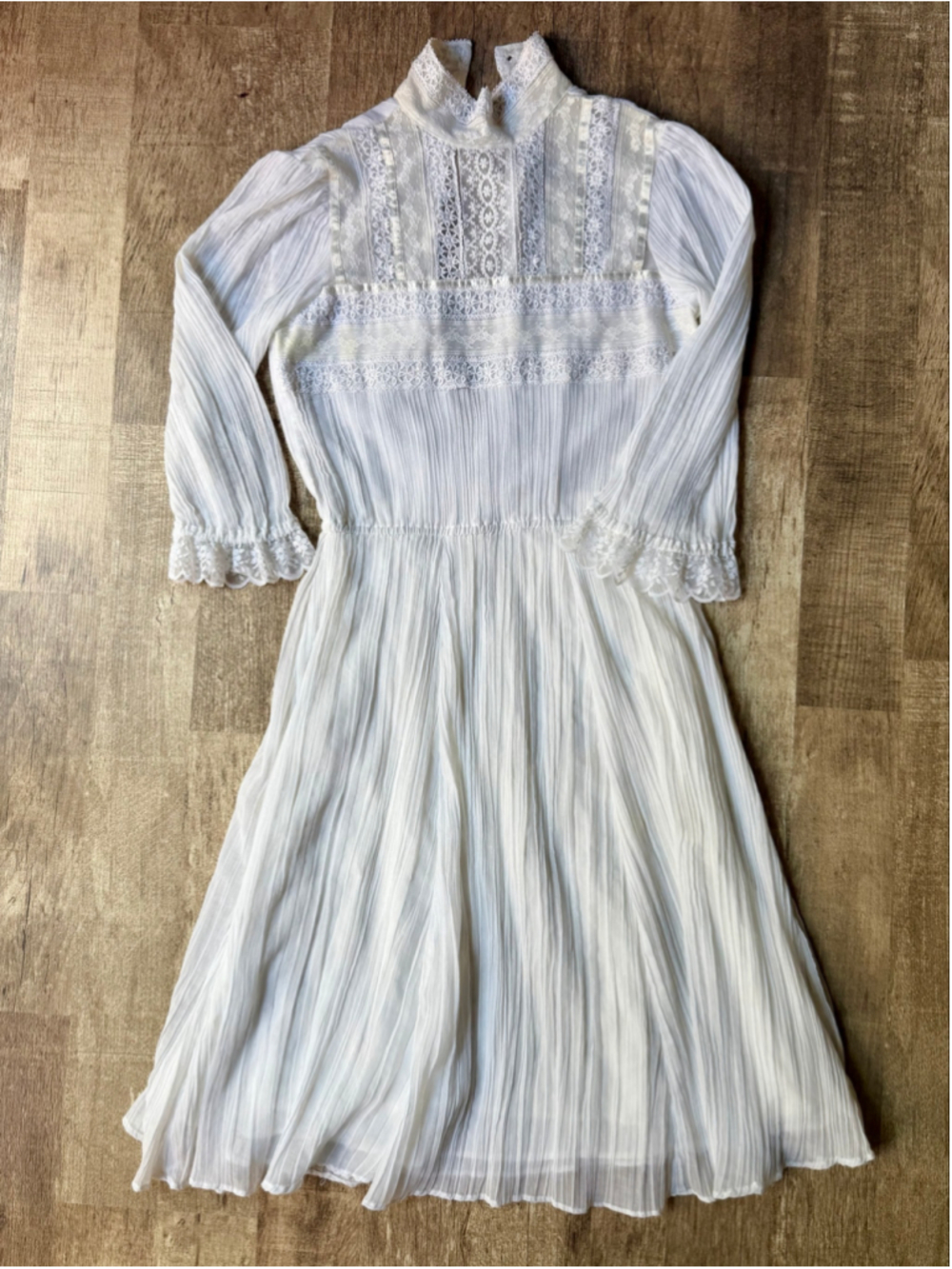 Vintage 1970s 1980s Sheer White Lace Prairie Boho High Neck Dress Medium